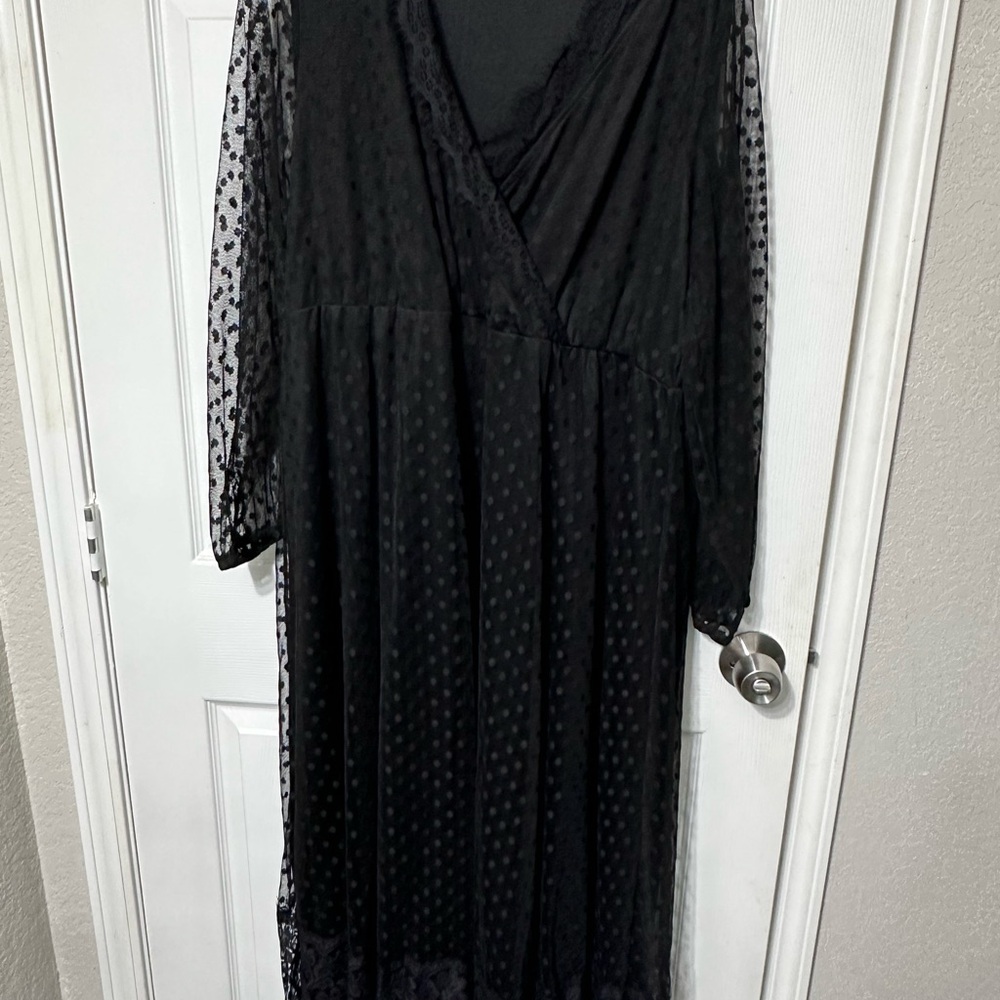 Elegant Black Lace Dress